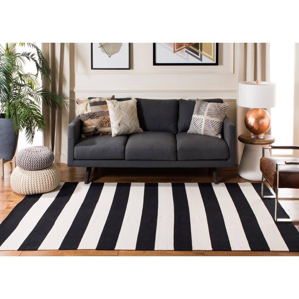 Coastal Charm Black/Ivory Cotton Stripe 3' x 5' Area Rug