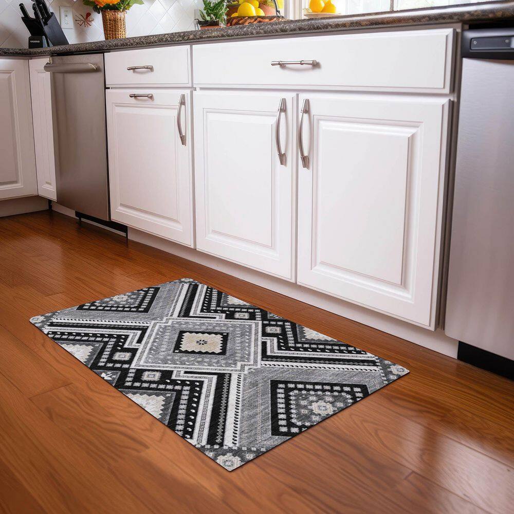 Black Synthetic Rectangular Washable Indoor/Outdoor Rug 30" x 20"
