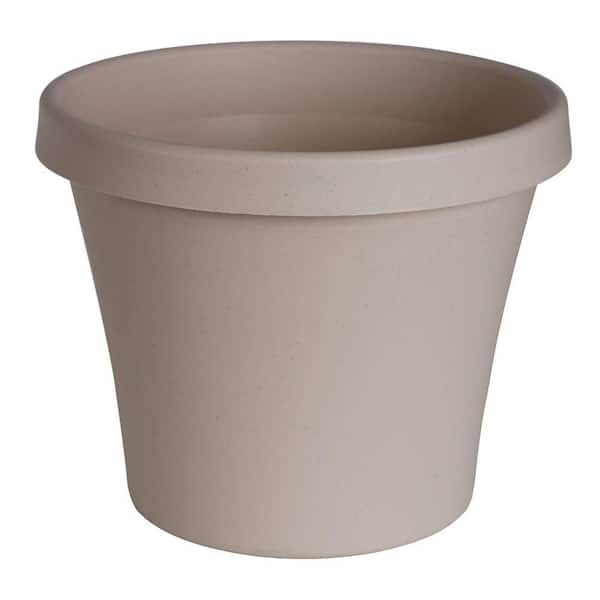 Fiskars 8 x 7.25 Taupe Terra Plastic Planter