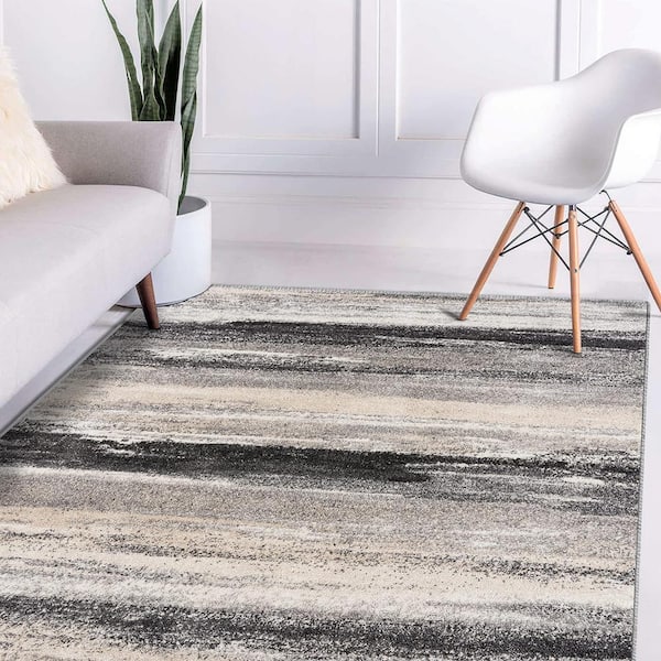 Gray Polypropylene 8 ft. x 10 ft. Modern Abstract Indoor/Outdoor Area Rug