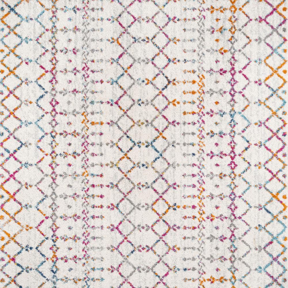 Ivory Trellis 5' Square Reversible Synthetic Area Rug
