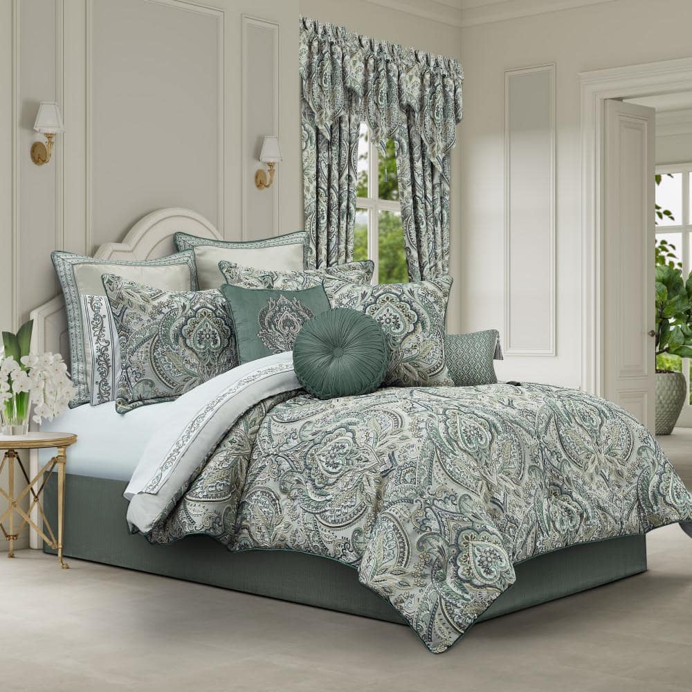 QUEEN STREET NEW YORK Nicole Green Polyester Queen 4Pc. Comforter