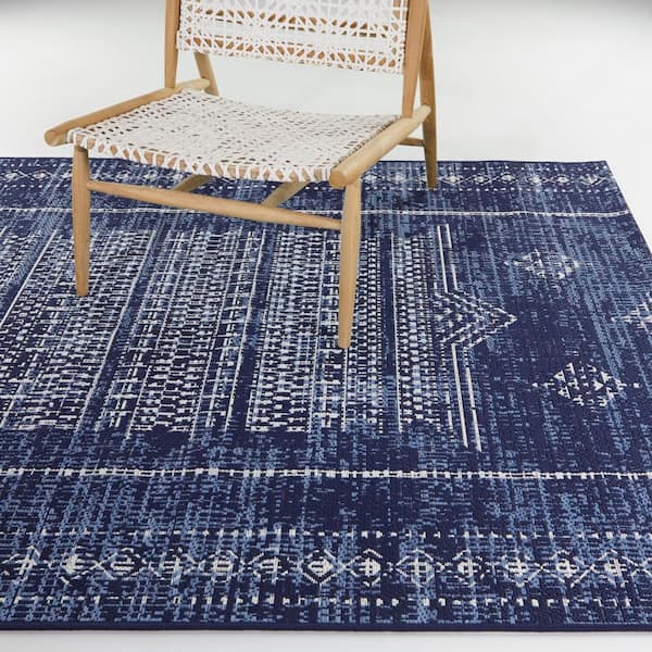 Ferdinand Navy 5 ft. 3 in. x 7 ft. Oriental Indoor/Outdoor Area Rug