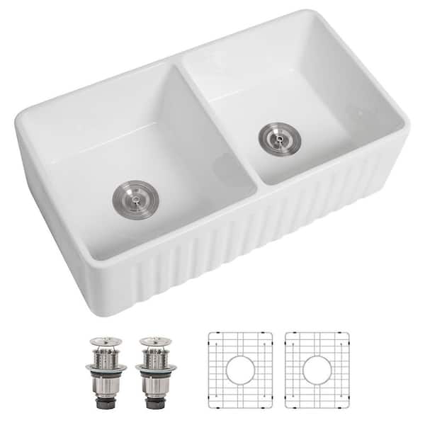 33 In. Gloss White Split Double Bowl Fireclay Ceramic Farmhouse Sink Reversible Front Apron Kitchen Undermount Sink