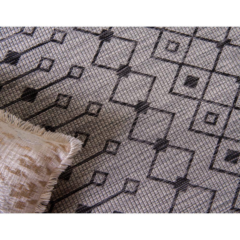 Light Gray/Blue Synthetic 4' x 6' Outdoor Trellis Rug