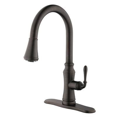 Sophisticated Traditional Single-Handle Pull-Down Sprayer Kitchen Faucet in Oil Rubbed Bronze