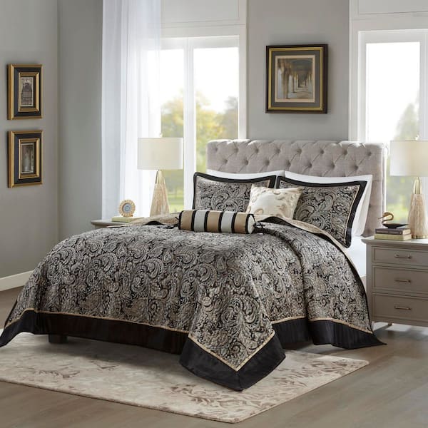Madison Park Whitman 5-Piece Black Paisley Polyester Queen Jacquard Bedspread Set with Throw Pillows