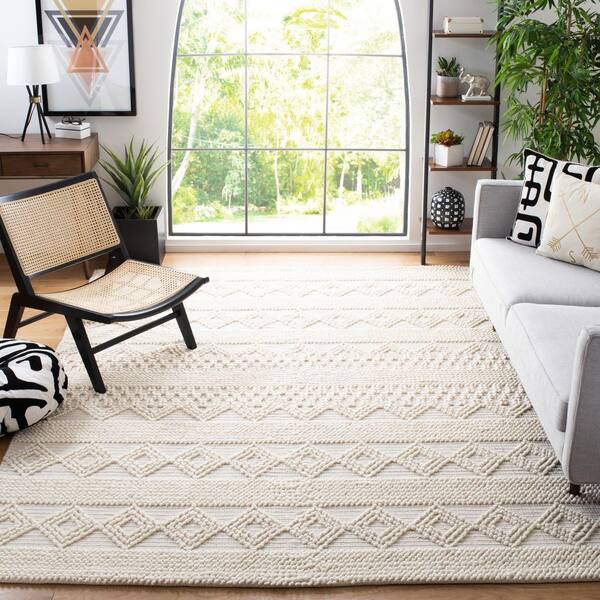Natura 10 ft. x 14 ft. Ivory Geometric Area Rug