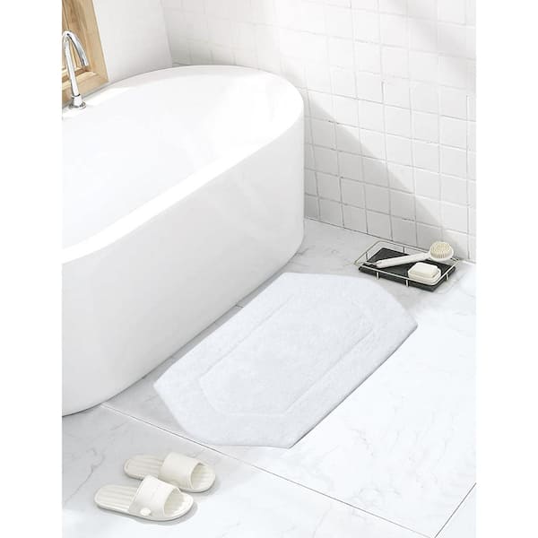 HOME WEAVERS INC Waterford Collection 100% Cotton Tufted Bath Rug, 17 in. x24 in. Rectangle, White