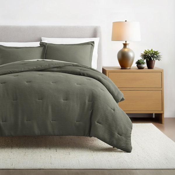 All-Season Down Alternative Olive Cloud Gauze Textured King Comforter Set