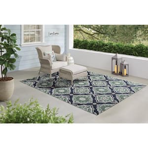 Oak Hill Blue Runner 2 ft. x 7 ft. Medallion Indoor/Outdoor Area Rug