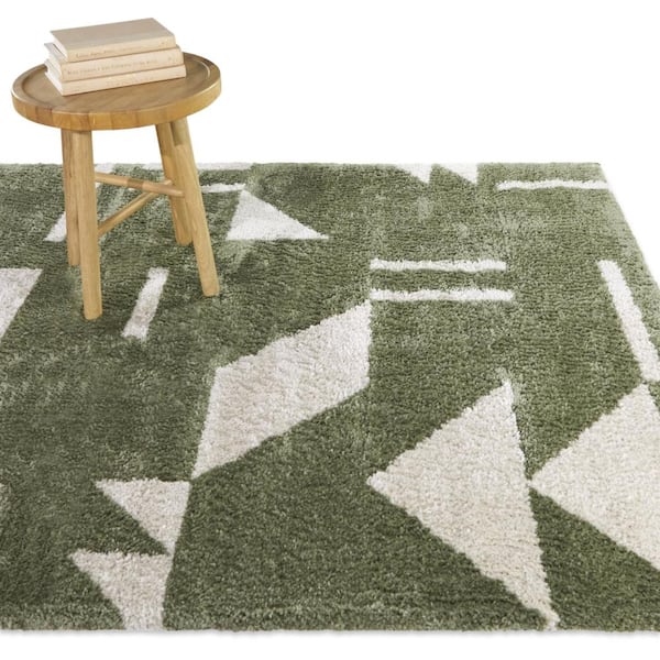 Johan Green 4 ft. x 6 ft. Geometric Area Rug