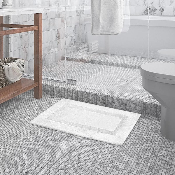 28x16 Rubber Bath Mat White - Made By Design™