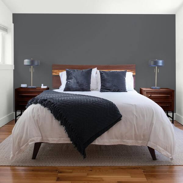 Glidden Premium 5-gal. Zombie PPG1010-7 Flat Interior Latex Paint