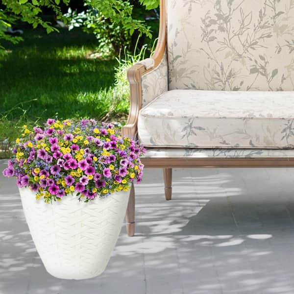 Ribbon Bag Style Concrete Garden Pot – RusticReach