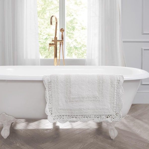 Laura Ashley Crochet White 24 in. x 40 in. Solid 100% Cotton Bath