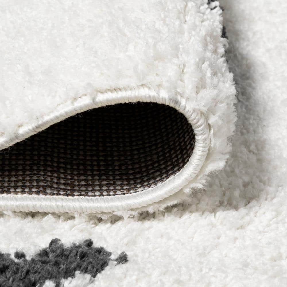 Reversible White/Black Geometric Shag Synthetic Area Rug
