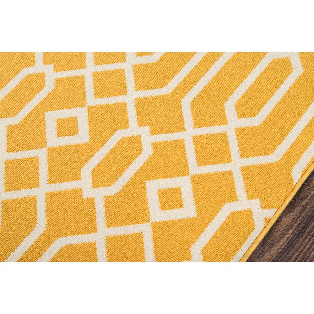 Sunny Trellis Yellow Synthetic 3'11" x 5'7" Easy-Care Area Rug