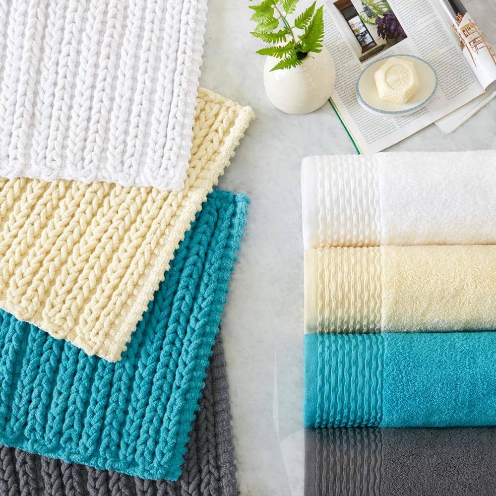 Charcoal Cotton Chenille Chain Stitch Bath Rug 17"x24"