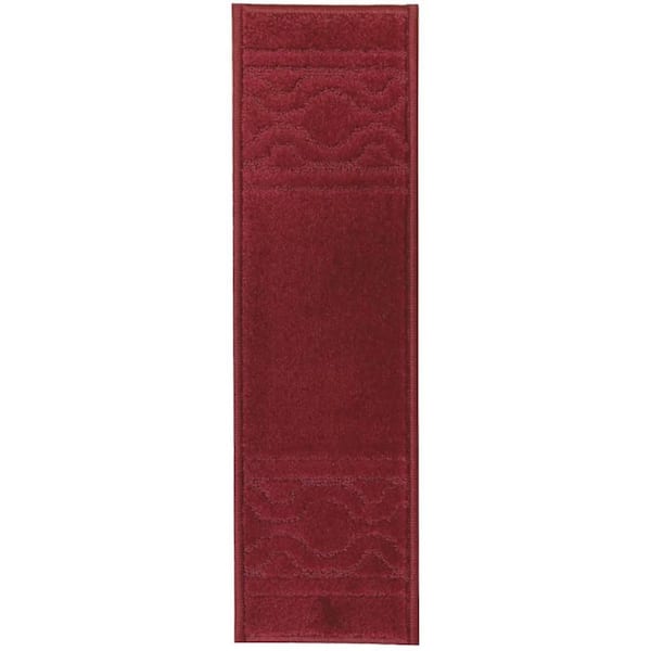 Maximus Trellis Border Red ​ 7.5 in. x 26 in. Indoor Carpet Stair Tread Cover Slip Resistant Backing (Set of 3)