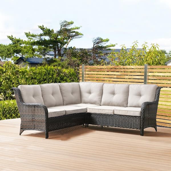 Gymojoy Carolina Wicker Outdoor Sectional with Beige Cushions