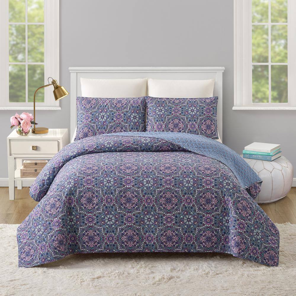 King Size Blue Cotton Reversible Quilt Set
