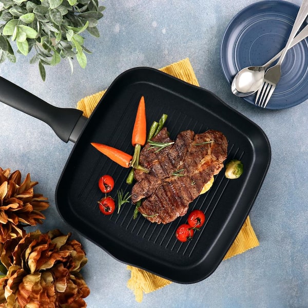Chef's Classic™ Nonstick Hard Anodized 12 Round Grill Pan