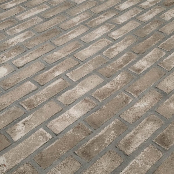 MSI Doverton Gray Subway 11 in. x 28 in. x 0.50 in. Clay Brick