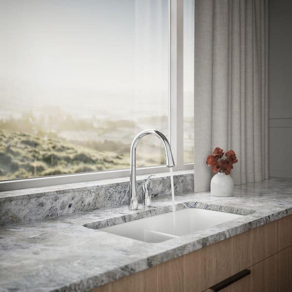 KOHLER Simplice Single-Handle Pull-Down Sprayer Kitchen