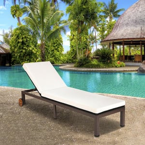 1-Piece Metal Outdoor Chaise Lounge with Beige Cushion, 5-Position Adjustment and Wheels
