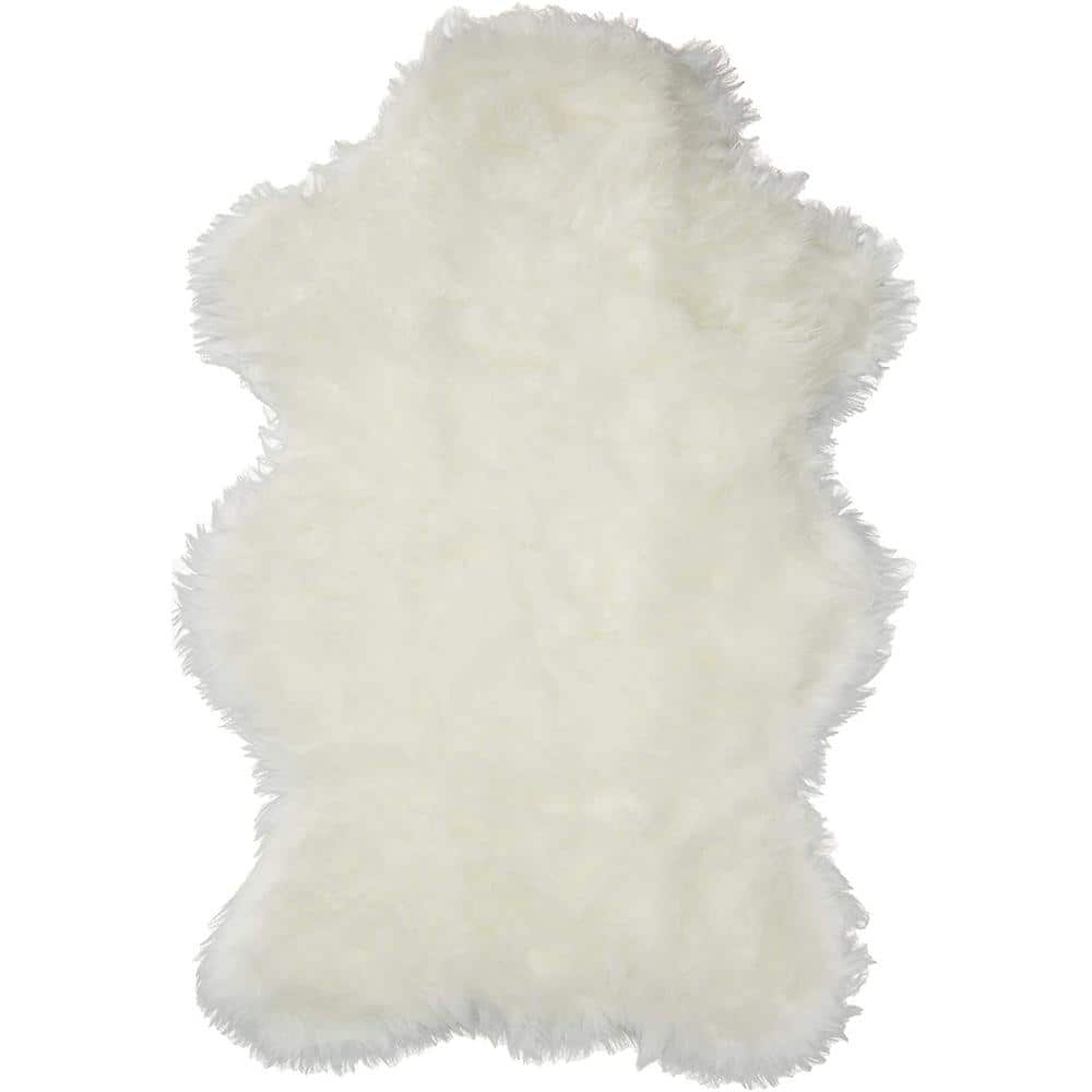 Walk On Me Faux Fur Area Rug Luxuriously Soft And Eco Friendly Bear