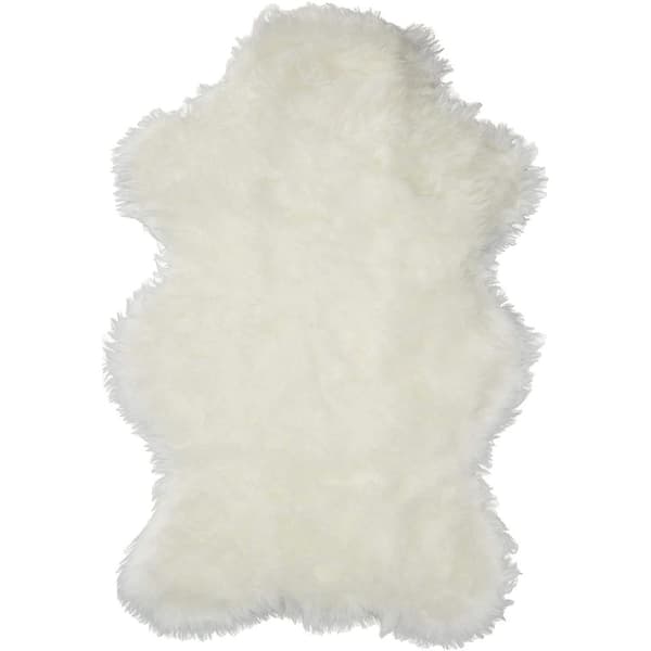 Walk on Me Faux Fur Area Rug Luxuriously Soft and Eco Friendly Bear Pelt 3 ft. x 5 ft. White Made in France