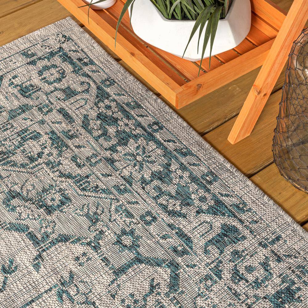 Rozetta Boho Medallion Gray/Teal 2' x 8' Synthetic Runner Rug
