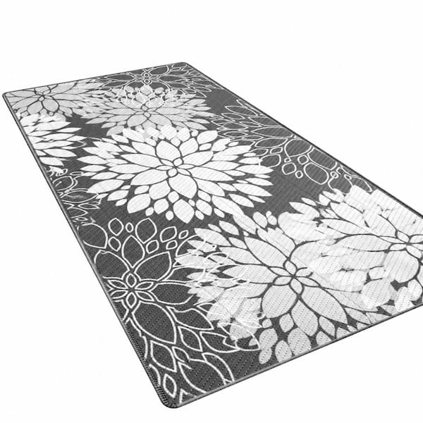 5 ft x 8 ft Reversible Waterproof Plastic Straw Outdoor Patio Rug Mat in Grey for RV, Camping, Deck and Porch