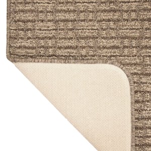 Pindot Fog 2 ft. 6 in. x 4 ft. Accent Rug