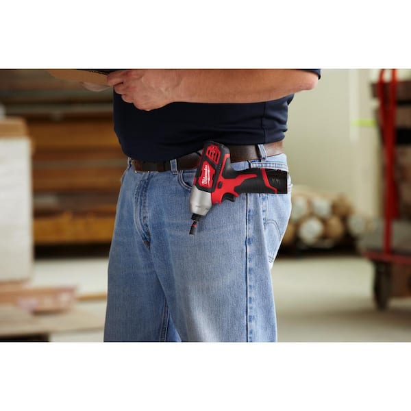 Milwaukee - M12 12V Lithium-Ion Cordless Combo Kit (5-Tool) with Two 1.5 Ah Batteries, Charger and Tool Bag