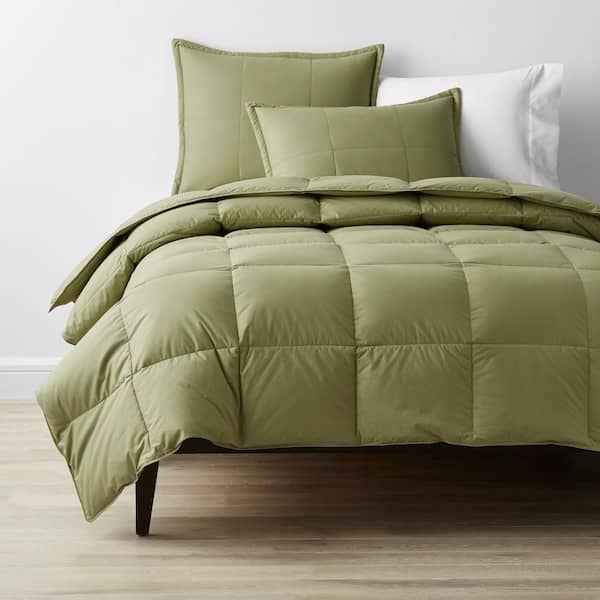 Unbranded LaCrosse LoftAIRE Sage Light Warmth Recycled Fill Queen Alternative Down Comforter