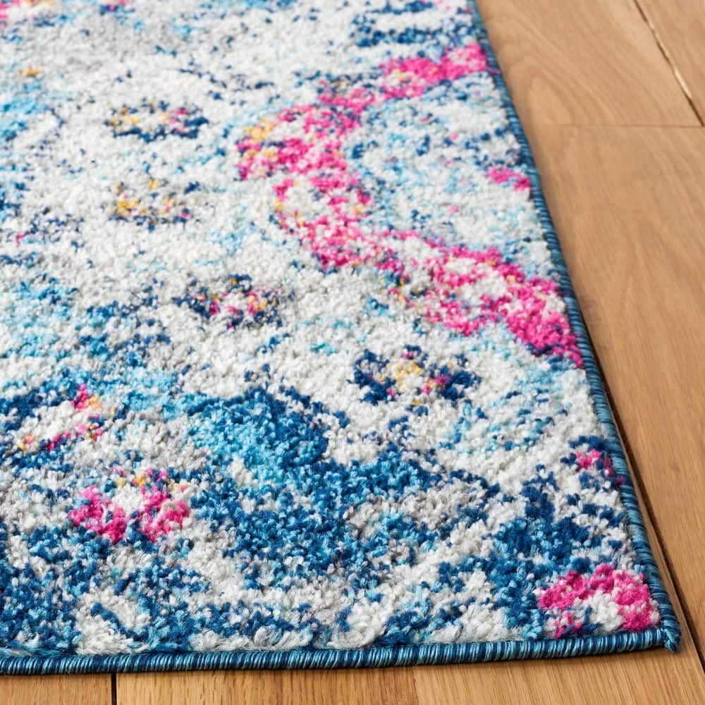 Blue Paisley 4' x 6' Synthetic Area Rug