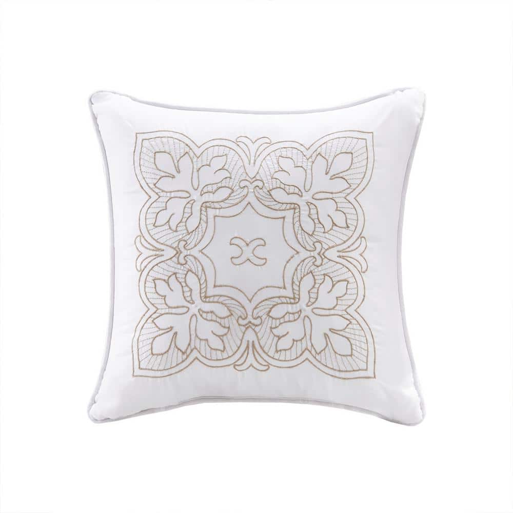 White Microfiber Reversible Daybed Quilt Set with Scalloped Edges