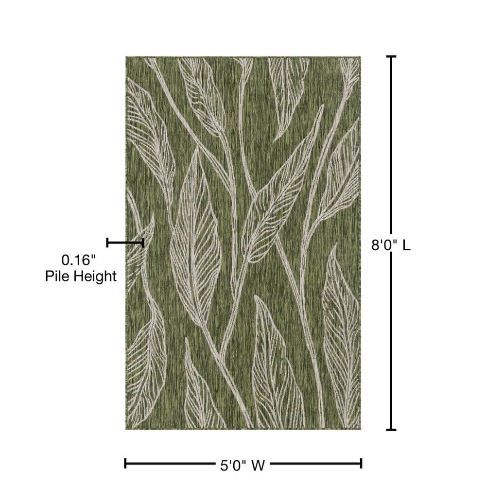 Green and Ivory Botanical Leaf Outdoor Rectangular Rug 8' x 10'