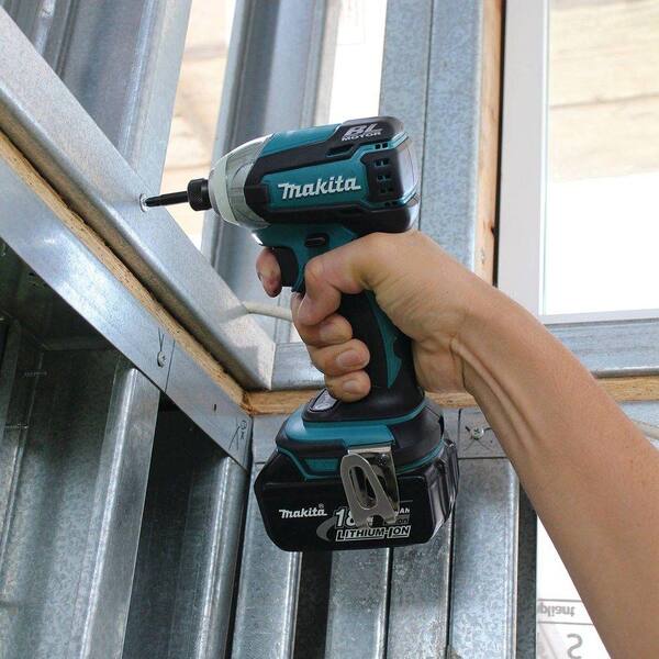 Makita - 18-Volt LXT Lithium-Ion Brushless Cordless 3-Speed Impact Driver Kit