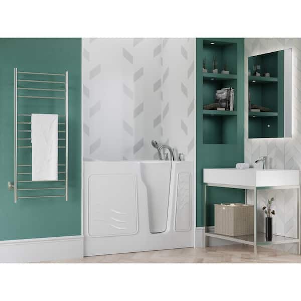 Universal Collection 29 in. L x 52 in. W Right Side Drain Soaker Jetted Bathtub in White with Fast Filling Faucet Set