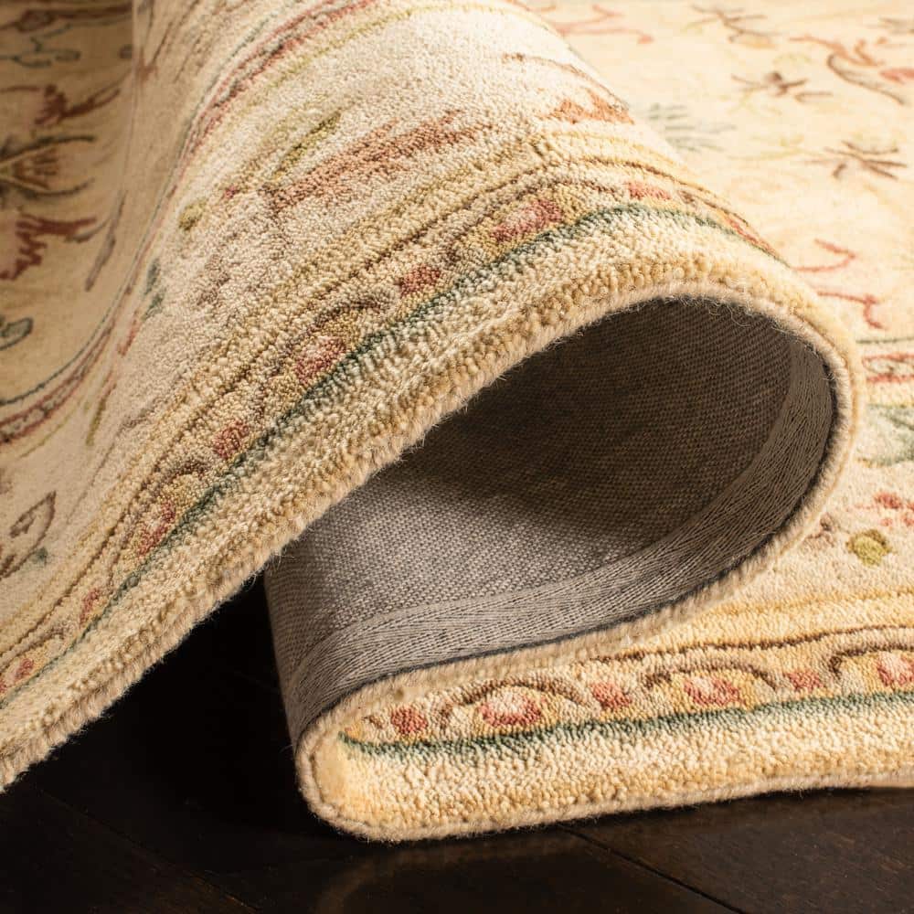 Handmade Tufted Wool Round Rug in Light Gold/Beige, 47"