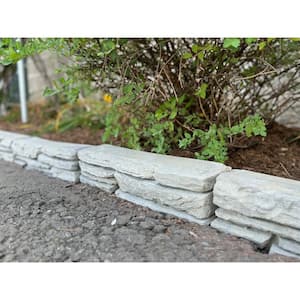 Fieldstone 17.5 in. x 5 in. x 4 in. Gray Variegated Concrete Garden Wall Block Edger (48 Pcs / 29 sq. ft. / Pallet)