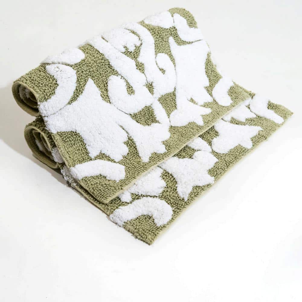 Iron Gate Green and White Cotton Tufted Bath Rug Set