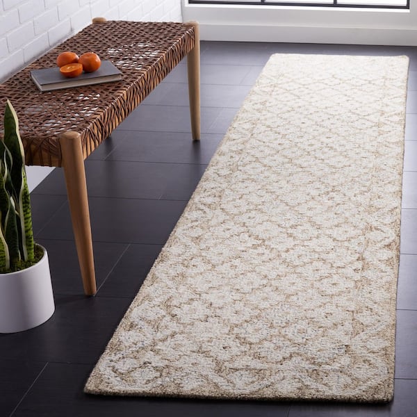 Metro 2 ft. x 5 ft. Beige/Sage Diamond Floral Runner Rug