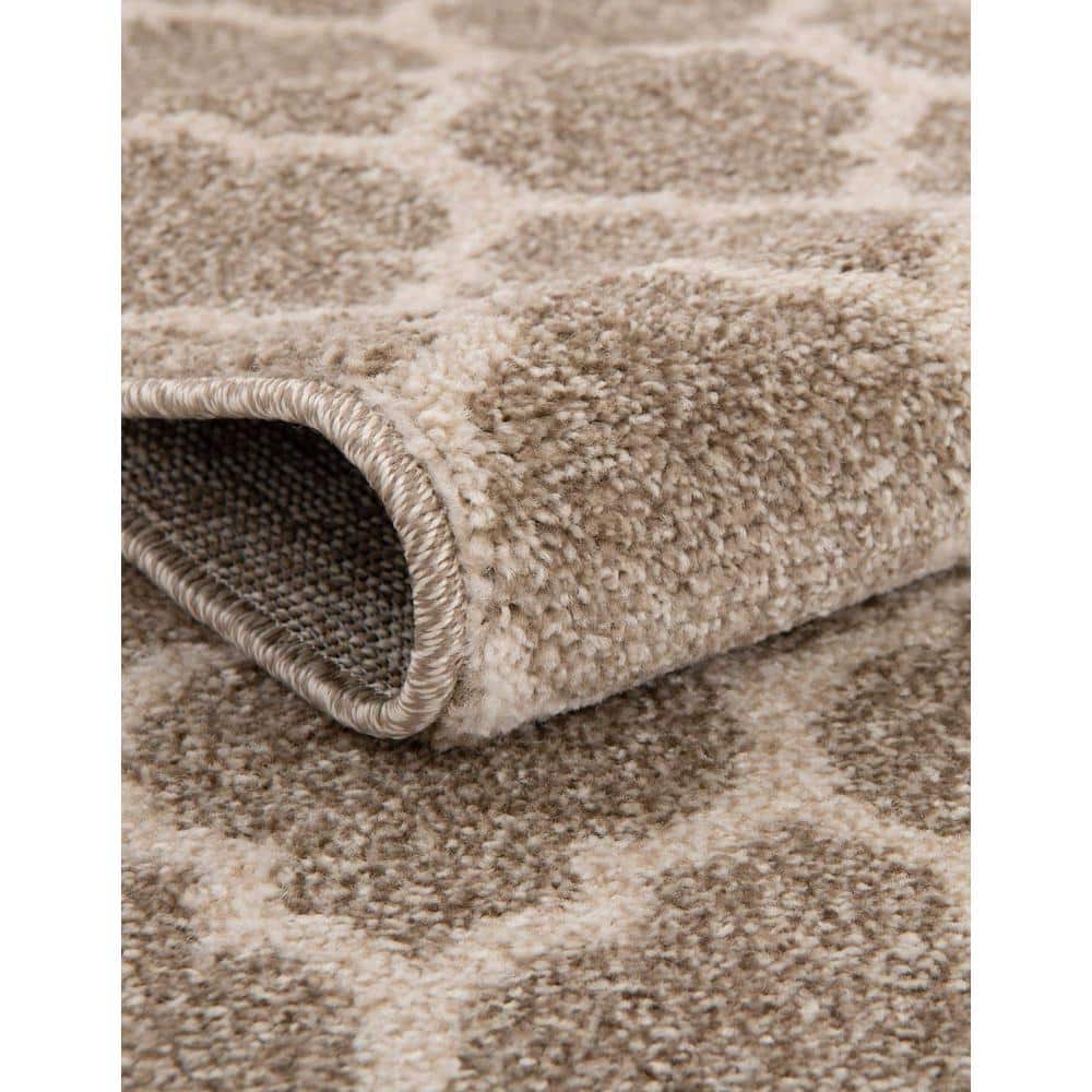Elegant Trellis Light Brown 8ft Indoor Runner Rug - Easy Care & Stain-Resistant
