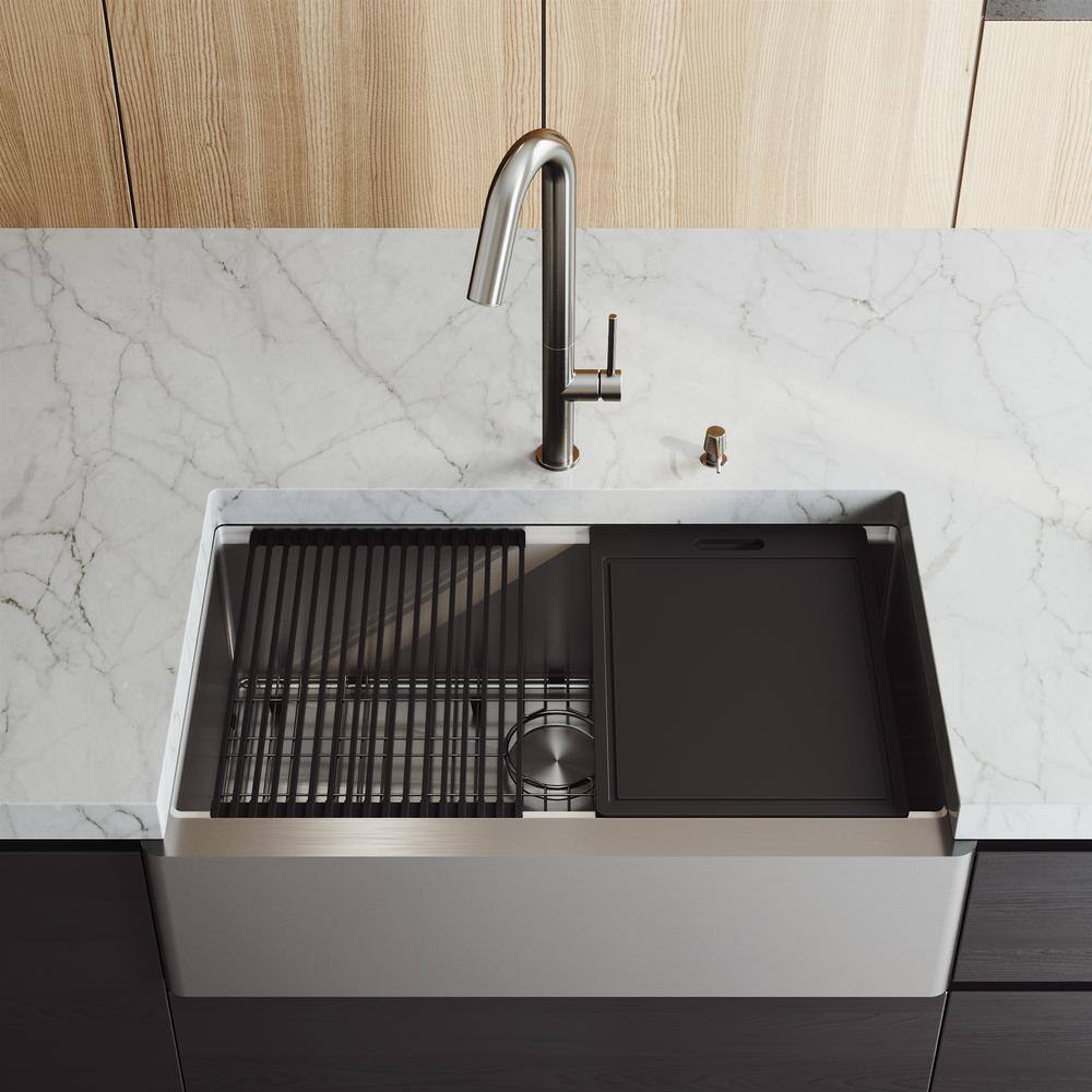 Oxford 33" Stainless Steel Farmhouse Single Bowl Kitchen Sink Workstation
