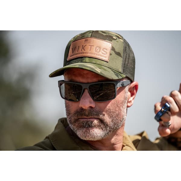 GATORZ Rig Black Frame Digitally Optimized Polarized Smoke Lenses