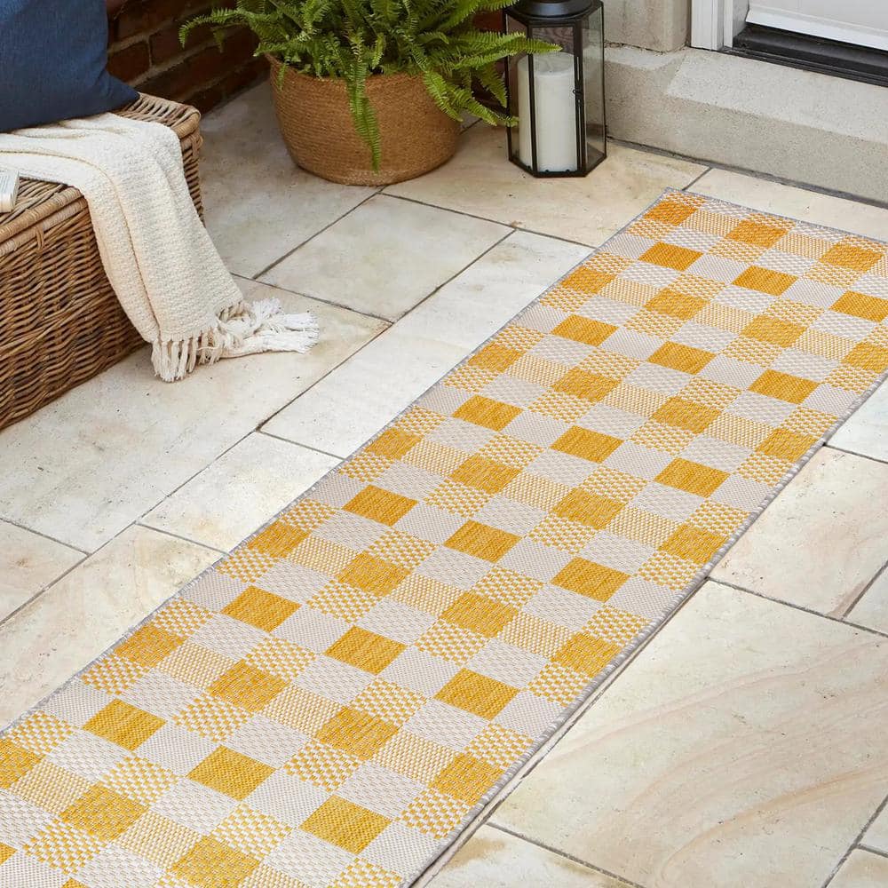 JONATHAN Y Darcy Yellow/Cream 2 ft. x 8 ft. Traditional Geometric Bold  Gingham Indoor/Outdoor Runner Rug TSN201D-28 - The Home Depot